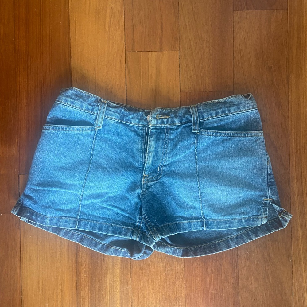 Women’s Jean shorts
